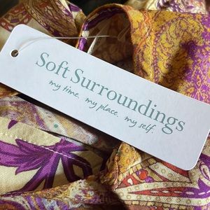 Soft Surroundings 2xl( runs on the smaller side) paisley print.